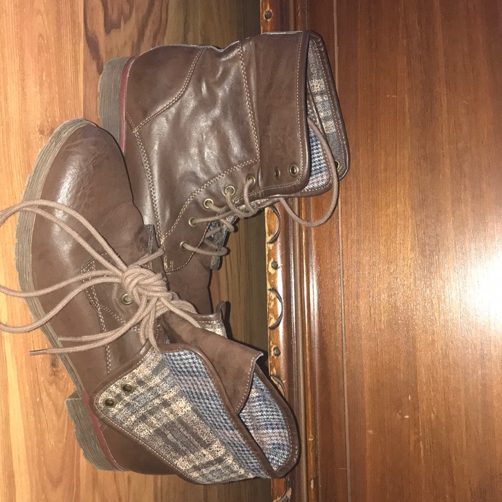 brown combat boots
